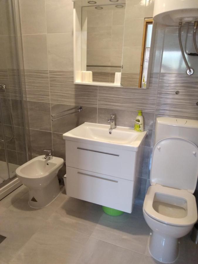 Marina Apartment บีโอกราดนาโมรู ภายนอก รูปภาพ