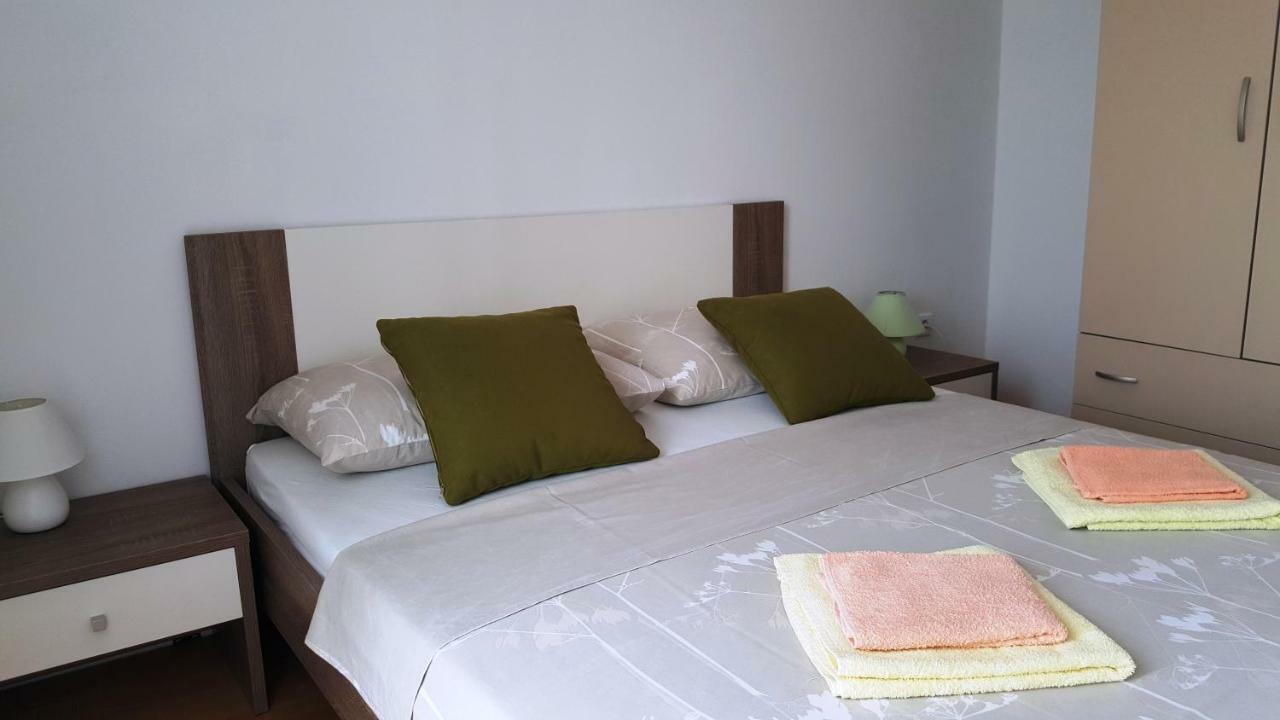 Marina Apartment บีโอกราดนาโมรู ภายนอก รูปภาพ