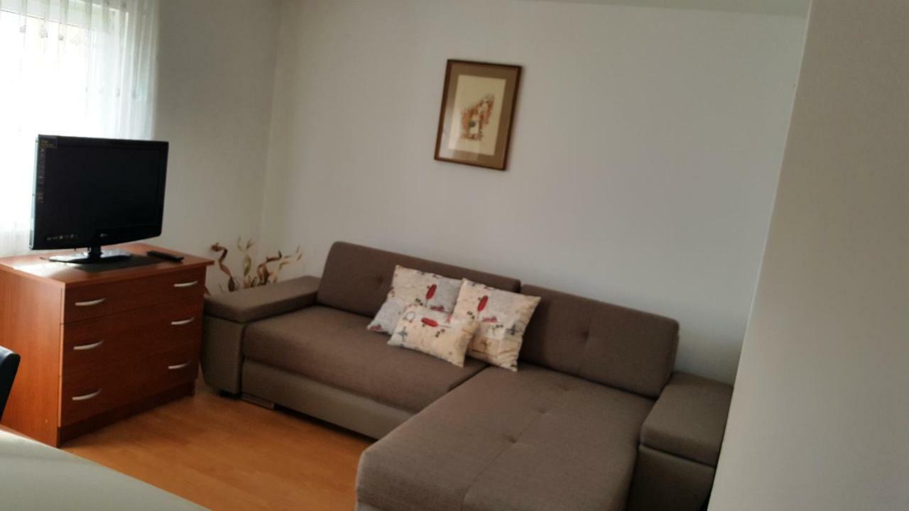 Marina Apartment บีโอกราดนาโมรู ภายนอก รูปภาพ