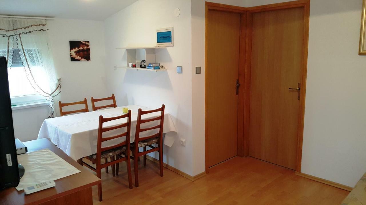 Marina Apartment บีโอกราดนาโมรู ภายนอก รูปภาพ