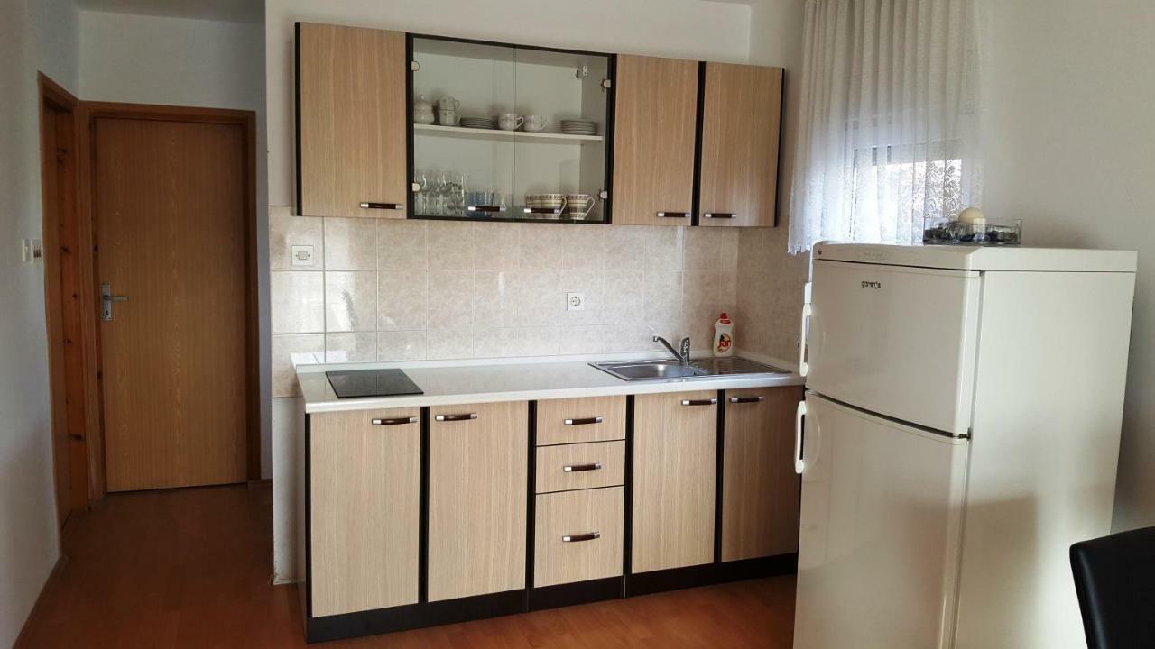 Marina Apartment บีโอกราดนาโมรู ภายนอก รูปภาพ