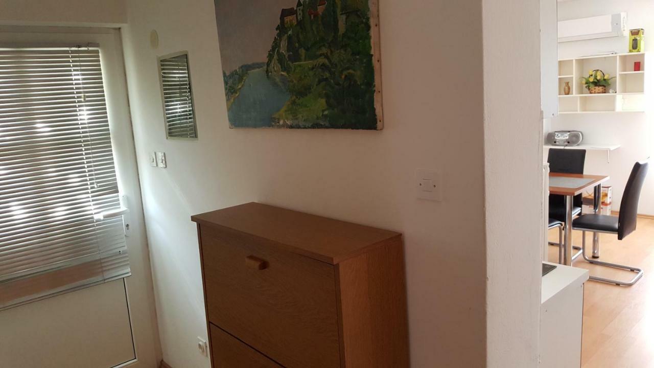 Marina Apartment บีโอกราดนาโมรู ภายนอก รูปภาพ